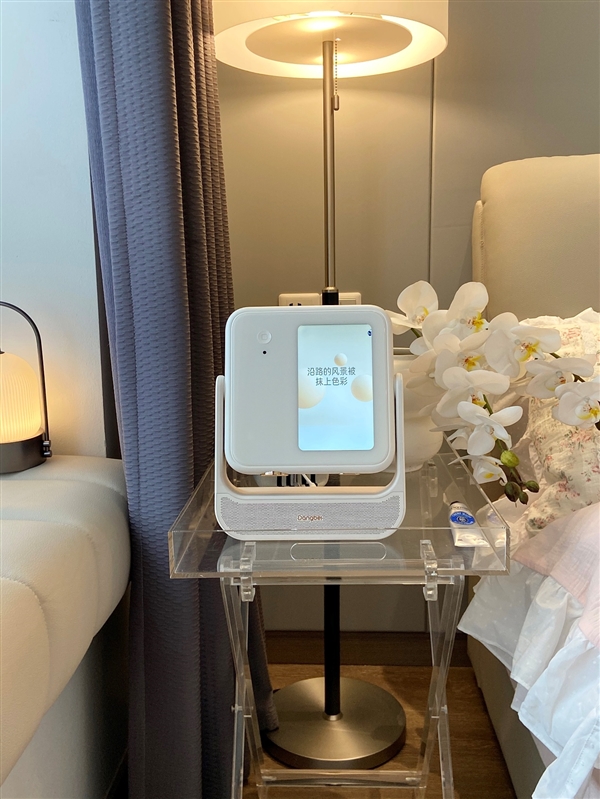 力双担当 当贝D6XPro上手实测麻将胡了家用卧室投影仪的颜值与实(图2) 力双担当 当贝D6XPro上手实测麻将胡了家用卧室投影仪的颜值与实(图2)